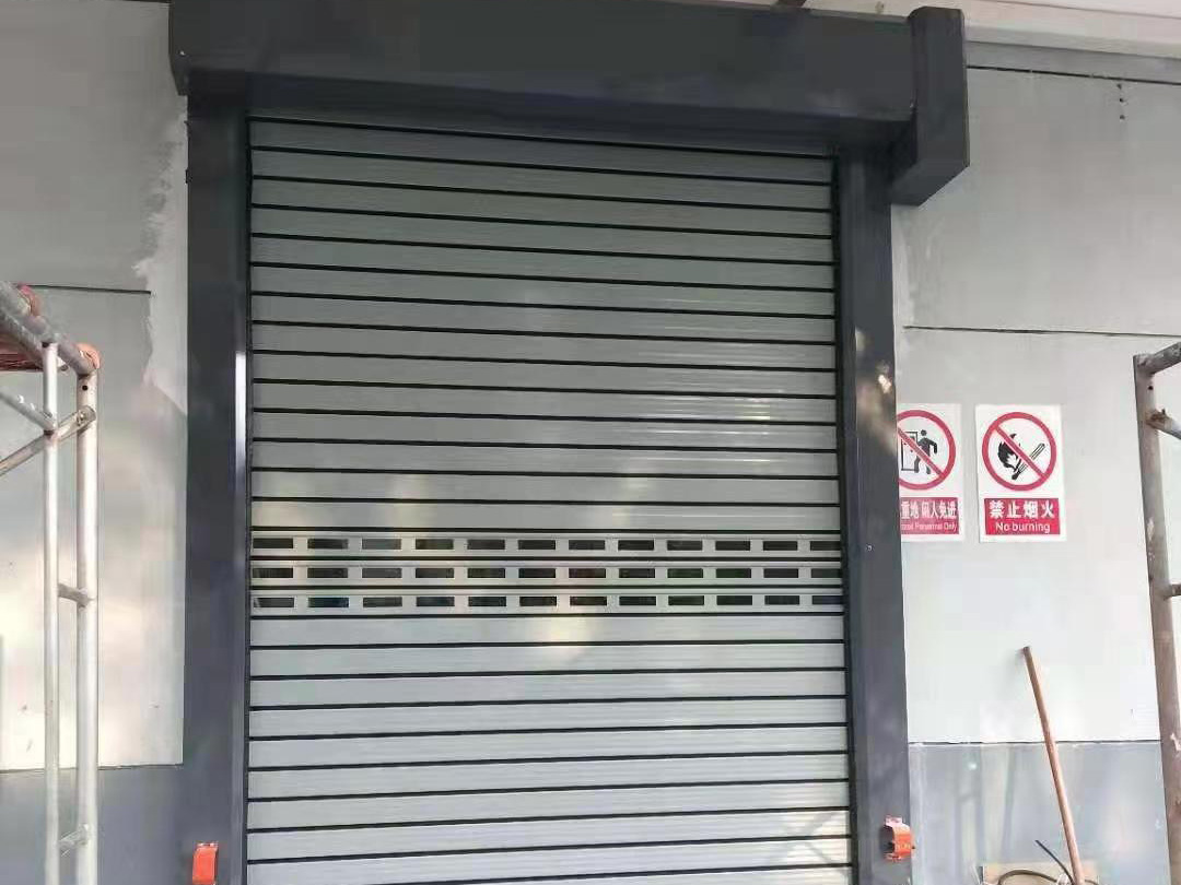 汽车4S店洗车房快速卷帘门