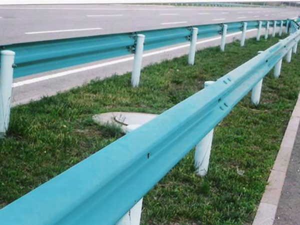 高速公路护栏 (3)