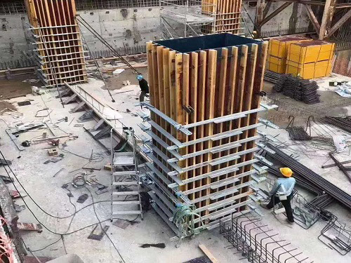 方柱扣