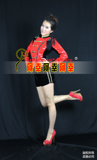 现代舞服装