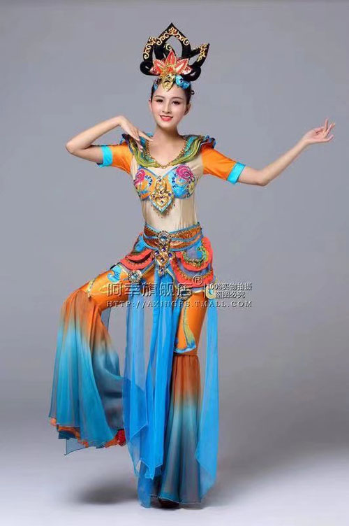 敦煌飞天舞蹈服
