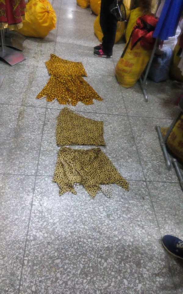 各类话剧小品演出服装