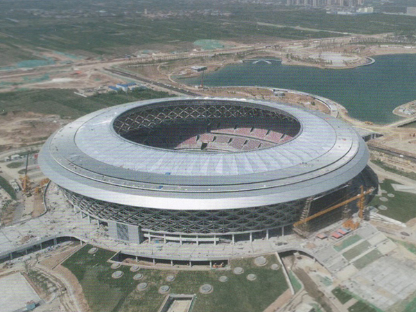 奥体中心-U型锁扣板