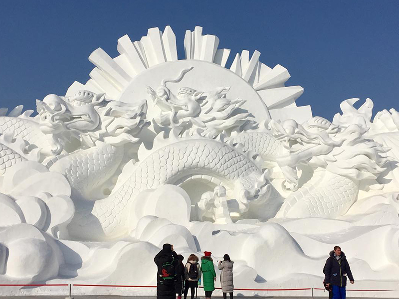 室外雪景