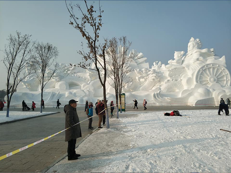 室外雪景