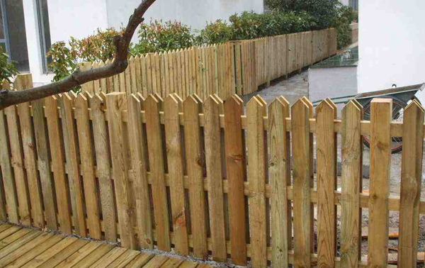 防腐木圍欄柵欄