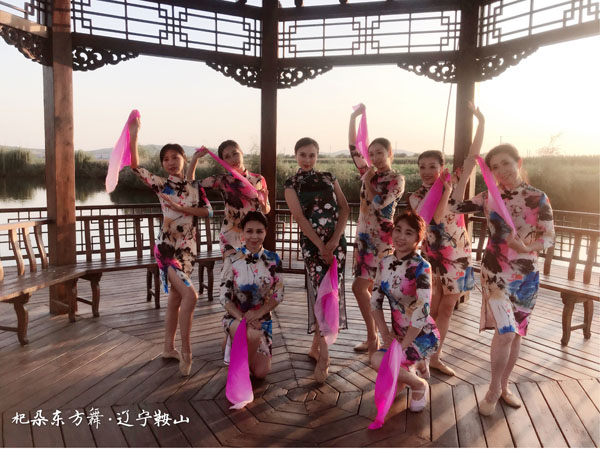 六周年外拍店庆